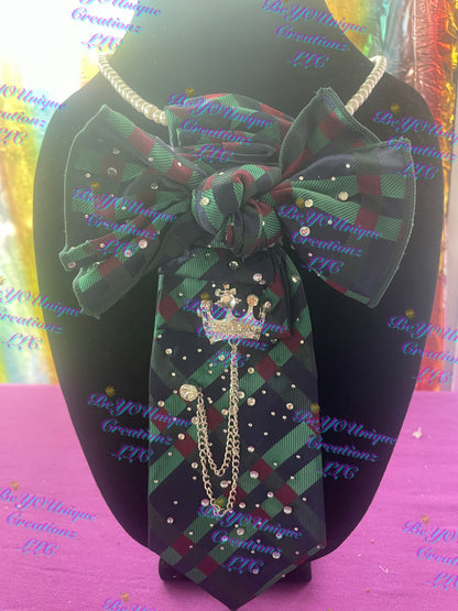 Custom woman's necklace necktie