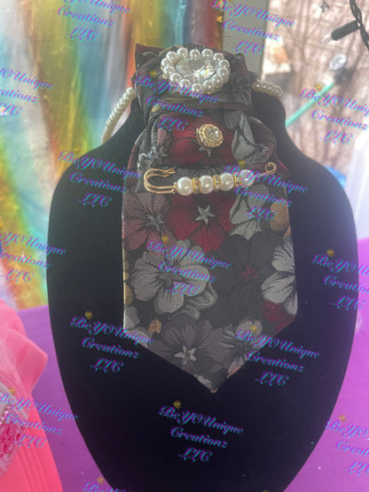 Custom woman's necklace necktie