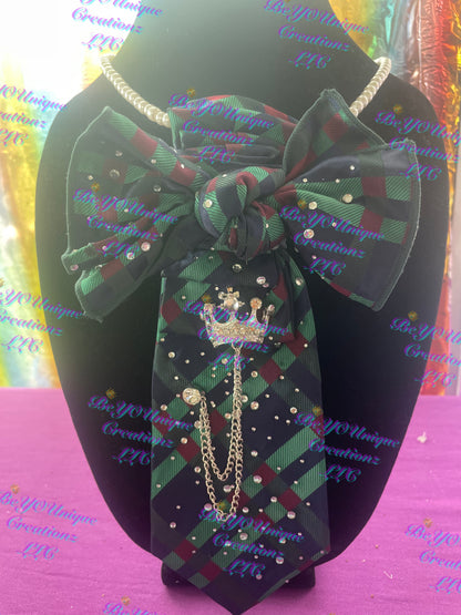 Custom woman's necklace necktie